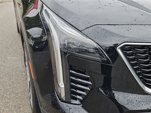 Used 2023 Cadillac XT4 Sport w/ Cold Weather Package image 10
