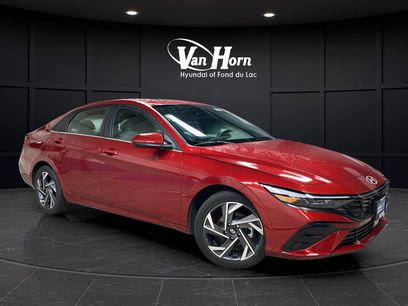 Used 2024 Hyundai Elantra SEL w/ Convenience Package