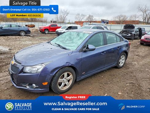 Used 2014 Chevrolet Cruze LT w/ RS Package FWD image 1
