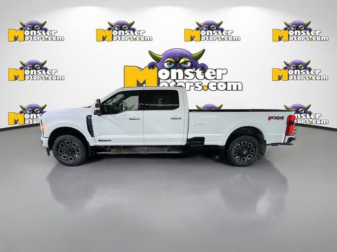 Used 2023 Ford F250 Platinum image 7
