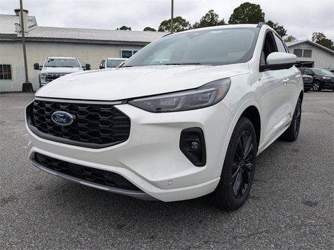 Used 2024 Ford Escape ST-Line Elite image 8