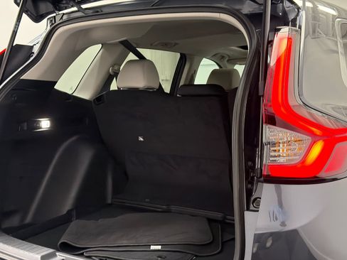 Used 2025 Honda CR-V EX image 9