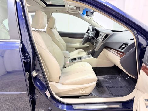 Used 2014 Subaru Legacy 2.5i Limited image 26
