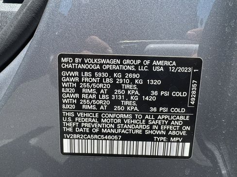 Used 2024 Volkswagen Atlas SEL AWD/4WD image 18