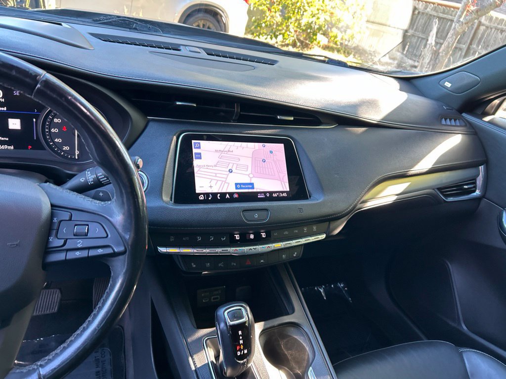 Used 2019 Cadillac XT4 Premium Luxury FWD image 19