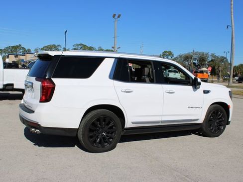 Used 2021 GMC Yukon Denali w/ Denali Ultimate Package image 11