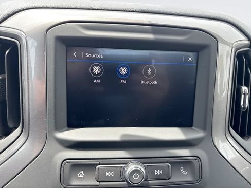Used 2025 Chevrolet Silverado 1500 W/T RWD image 16
