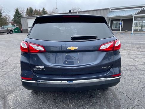 Used 2018 Chevrolet Equinox LT image 3