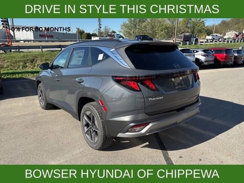 New 2026 Hyundai Tucson SEL image 3