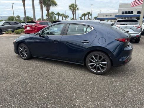 Used 2019 MAZDA MAZDA3 AWD Hatchback image 5