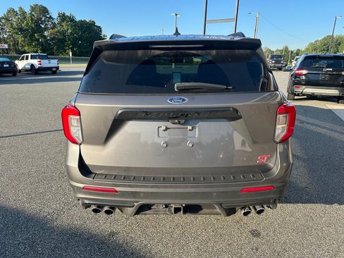 Used 2023 Ford Explorer ST w/ Equipment Group 401A AWD/4WD image 8