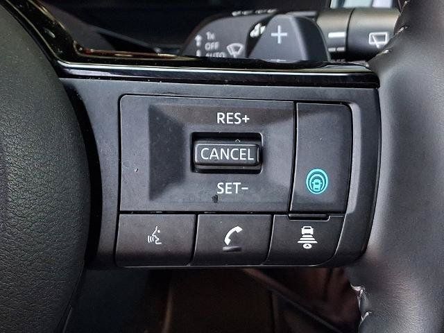 Certified 2025 Nissan Pathfinder Platinum w/ Cargo Package AWD/4WD image 22