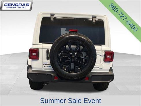 Certified 2025 Jeep Wrangler Unlimited Sahara AWD/4WD image 6