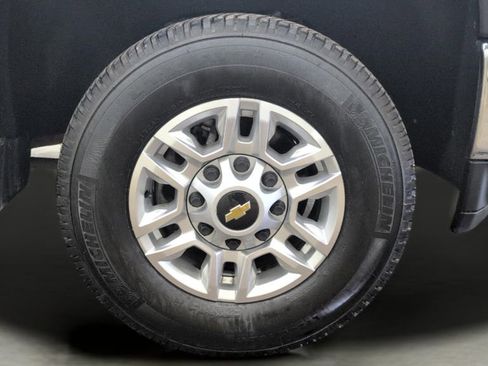 Used 2021 Chevrolet Silverado 2500 W/T w/ WT Fleet Convenience Package RWD image 26