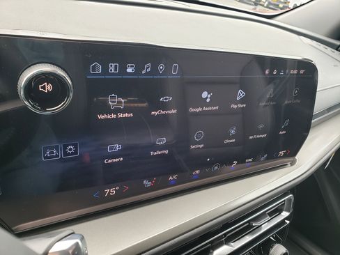 New 2026 Chevrolet Traverse LT FWD image 23