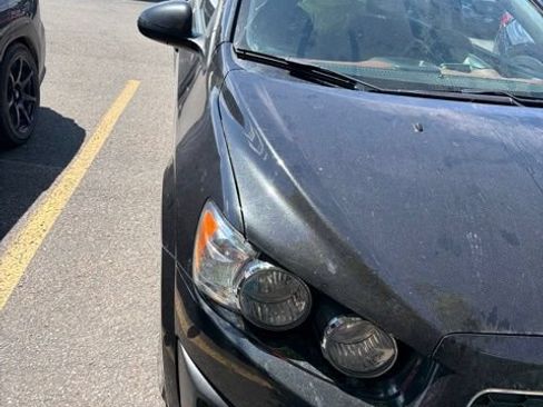 Used 2014 Chevrolet Sonic LT FWD image 11