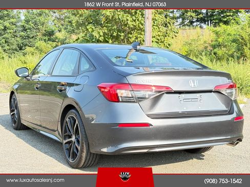 Used 2024 Honda Civic Sport image 6