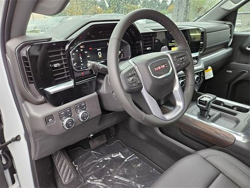 New 2025 GMC Sierra 1500 SLT w/ SLT Premium Plus Package image 20