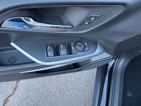 New 2026 Chevrolet Trax LS w/ LS Convenience Package image 14