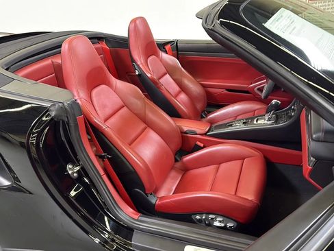 Used 2014 Porsche 911 Turbo S AWD/4WD image 19
