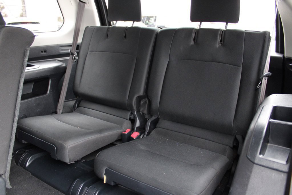 Used 2018 Toyota 4Runner SR5 RWD image 11