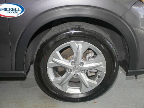 Certified 2024 Honda HR-V LX image 45