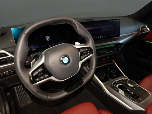 Used 2025 BMW 330i xDrive Sedan w/ M Sport Package image 15