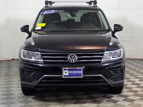 Used 2019 Volkswagen Tiguan SE w/ Panoramic Sunroof Package image 10