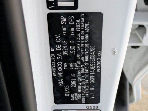 Used 2025 Kia K4 LXS image 32