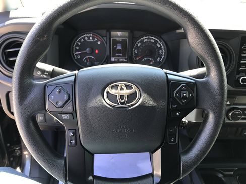 Certified 2023 Toyota Tacoma SR AWD/4WD image 20