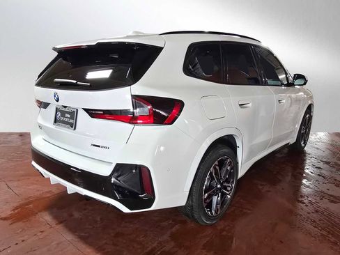 Used 2026 BMW X1 xDrive28i w/ Technology Package AWD/4WD image 3