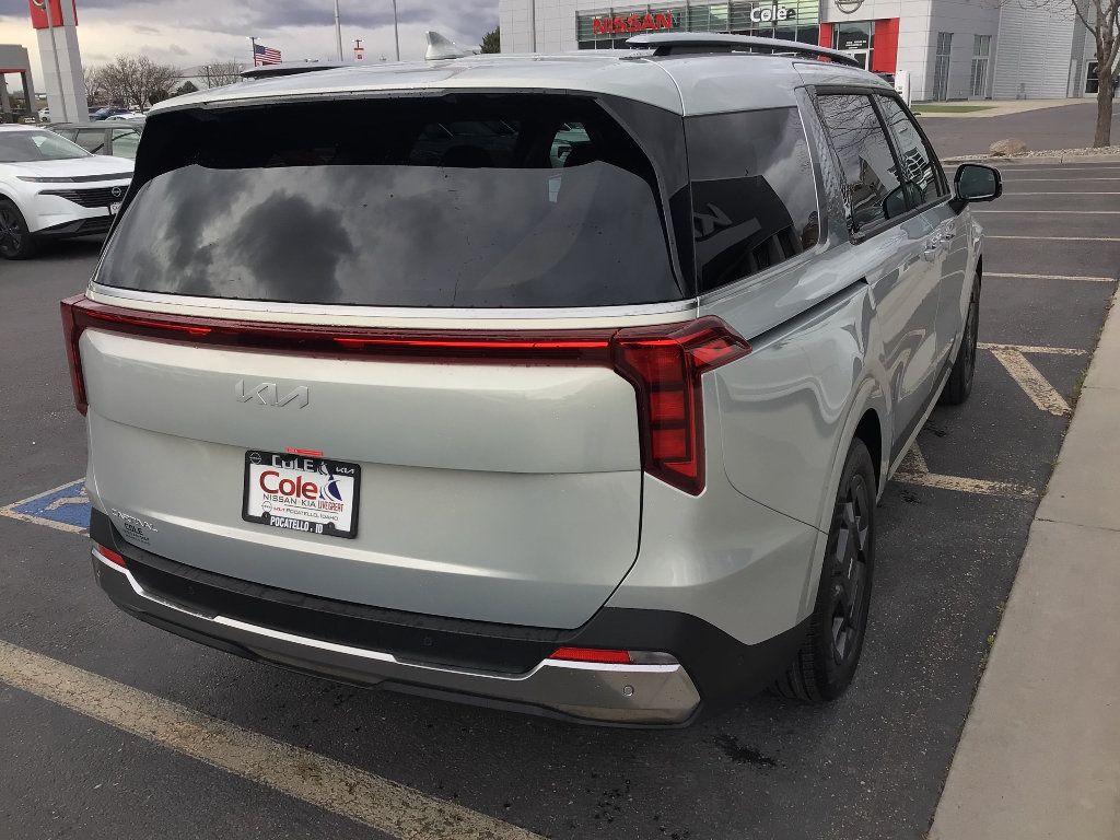 New 2026 Kia Carnival SX FWD image 5