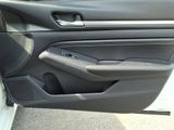 Used 2019 Nissan Altima 2.5 SV image 6