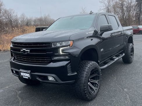 Used 2021 Chevrolet Silverado 1500 RST image 1