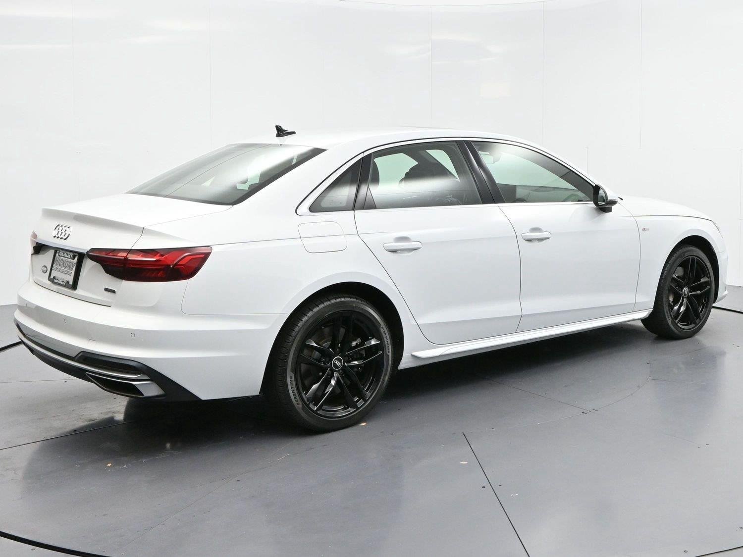 Used 2021 Audi A4 2.0T Premium w/ Convenience Package AWD/4WD image 7