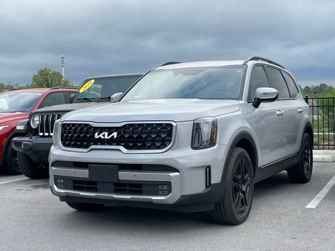 Used 2023 Kia Telluride SX Prestige X-Line image 3