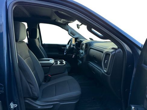 Used 2019 Chevrolet Silverado 1500 LT AWD/4WD image 12