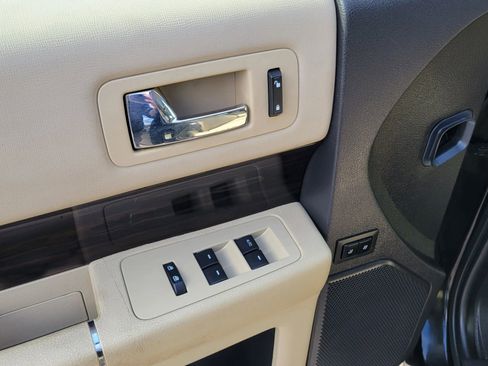 Used 2014 Ford Flex SEL w/ Equipment Group 202A image 29