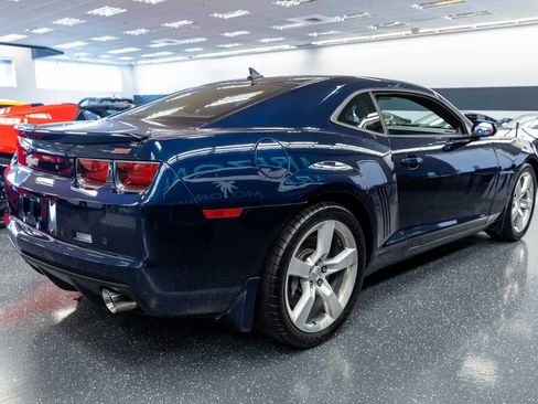 Used 2011 Chevrolet Camaro SS w/ RS Package image 4