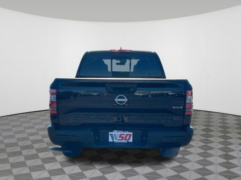 Certified 2025 Nissan Frontier SV AWD/4WD image 17