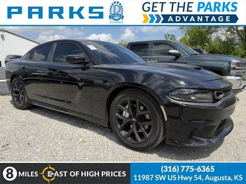 Used 2022 Dodge Charger R/T w/ Blacktop Package RWD image 1