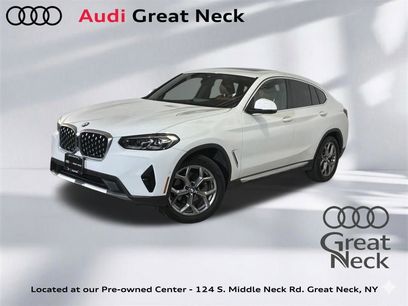 Used 2022 BMW X4 xDrive30i w/ Premium Package 2