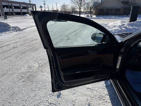 Used 2015 Audi A8 L 4.0T w/ Premium Package image 37