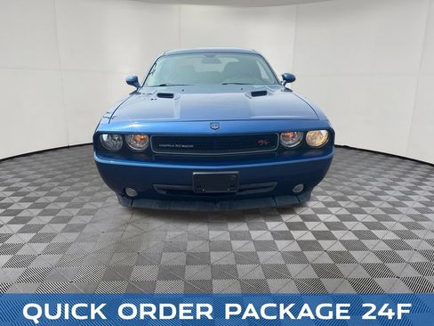 Used 2009 Dodge Challenger R/T RWD image 8