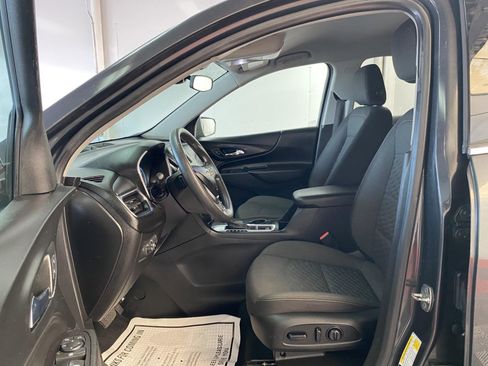 Used 2020 Chevrolet Equinox LT FWD image 21