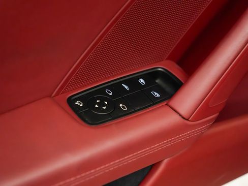 Certified 2023 Porsche 911 Turbo AWD/4WD image 20