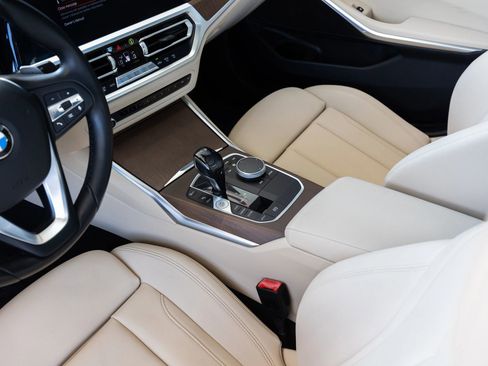 Used 2021 BMW 330i xDrive Sedan w/ Convenience Package image 33