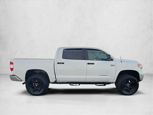 Used 2015 Toyota Tundra SR5 w/ SR5 Upgrade Package AWD/4WD image 4