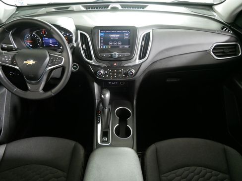 Used 2021 Chevrolet Equinox LT AWD/4WD image 10