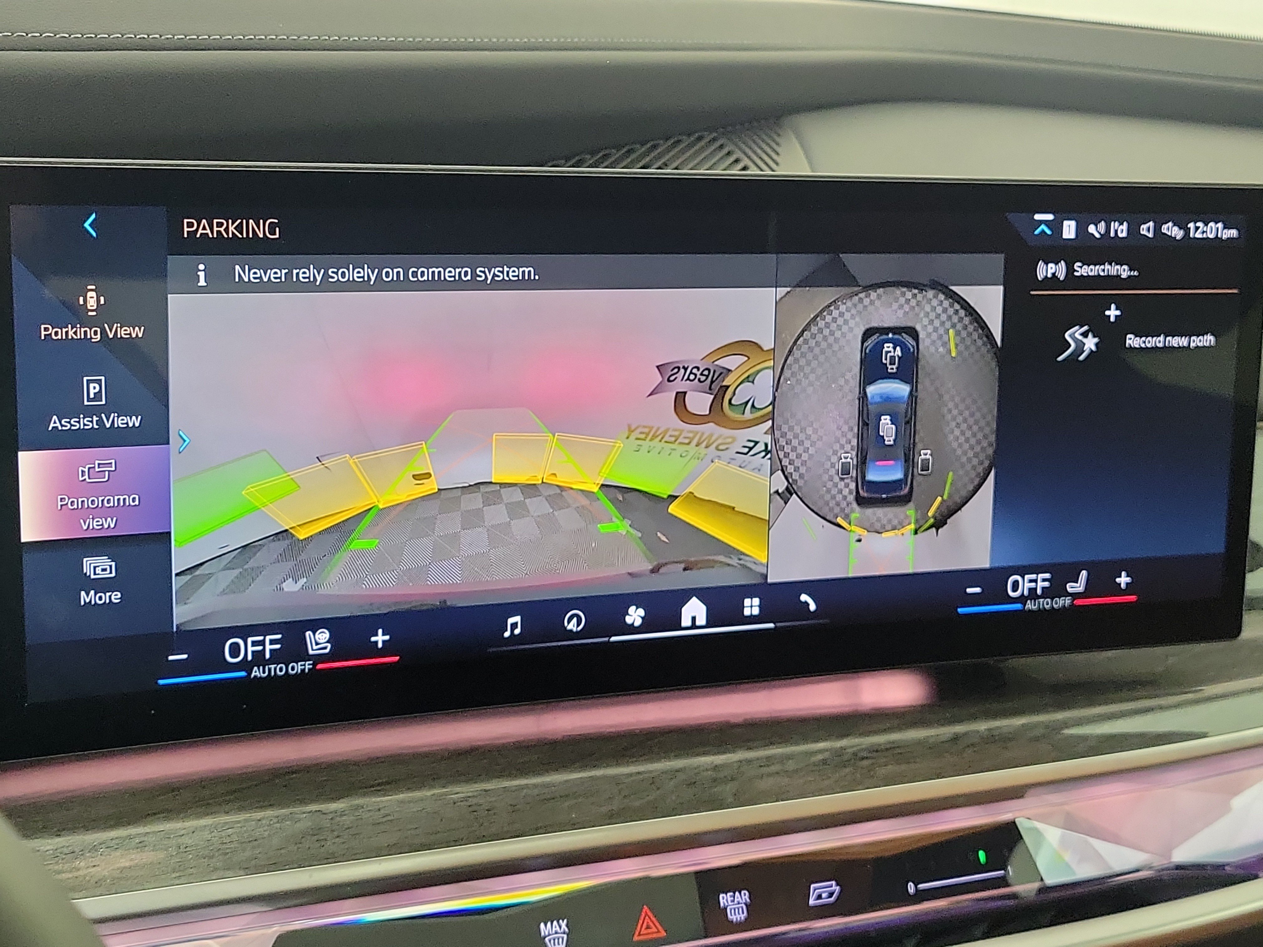 Certified 2024 BMW i7 xDrive60 w/ Executive Package AWD/4WD image 19